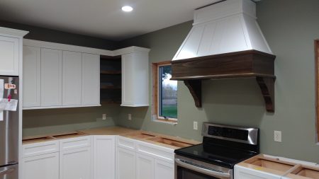 White Cabinet Wood Range Hood by Crosby Fine Cabinetry Belle Plaine MN